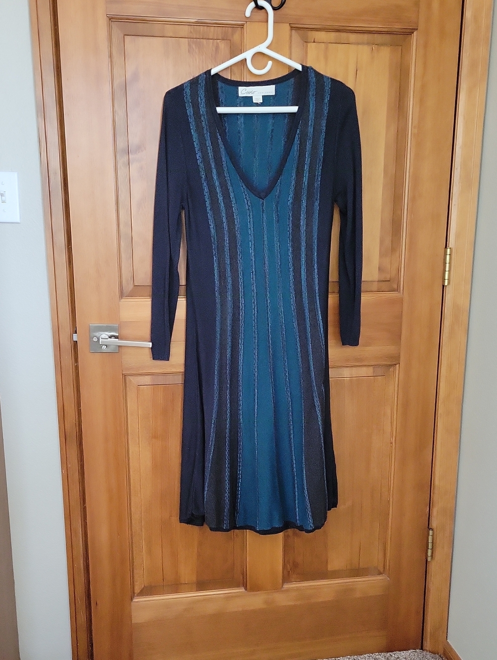 Teal and Black V-Neck Knit Dress — Unknown Brand